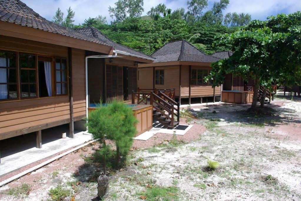 Villa Heliconia Grove Anse Volbert Village Exterior foto