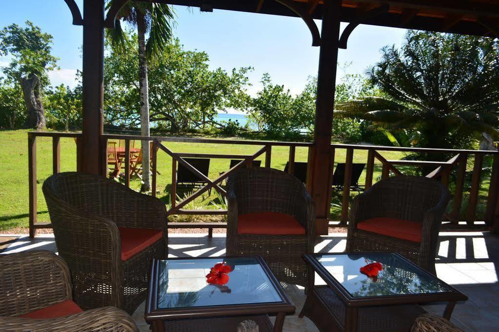 Villa Heliconia Grove Anse Volbert Village Exterior foto