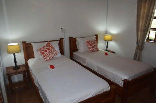 Villa Heliconia Grove Anse Volbert Village Exterior foto